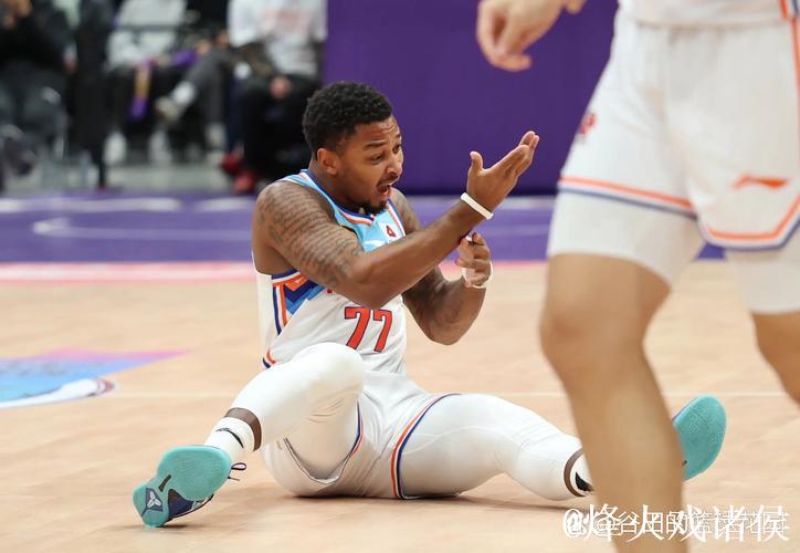 威尔斯50分辽宁大胜新疆 首钢1分险胜同曦 威尔斯50分辽宁大胜新疆 首钢1分险胜同曦